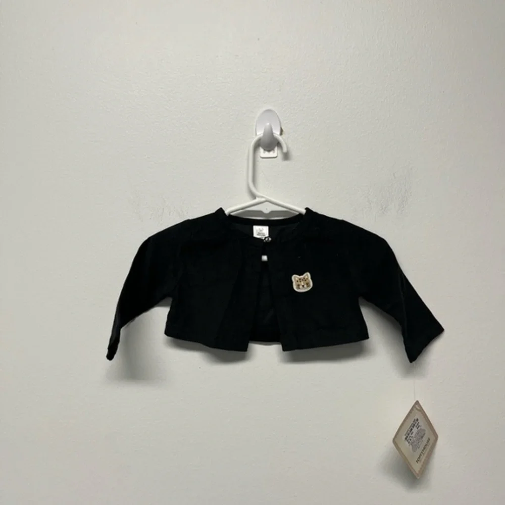 Infant 3-6 Months NWT Shrug